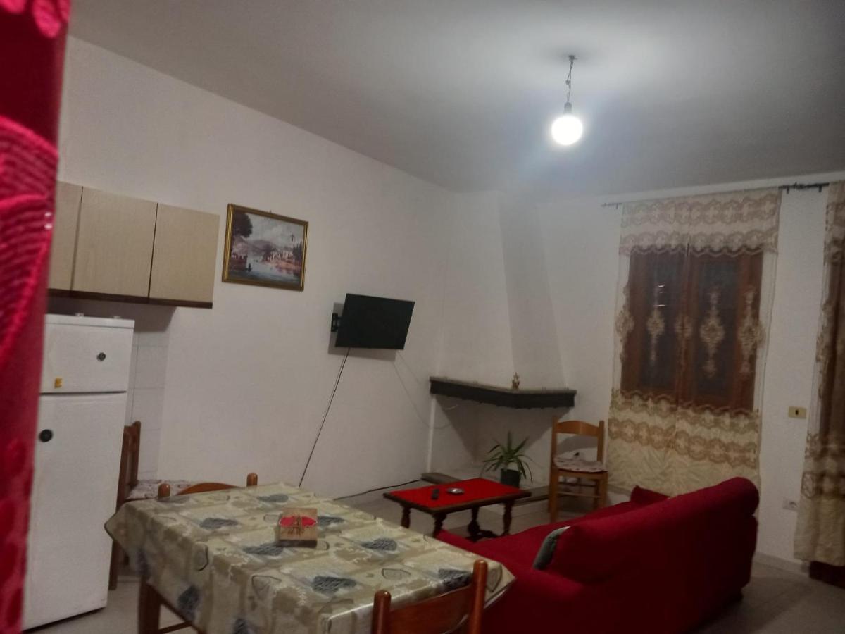 Вилла Holiday House In Синискола Экстерьер фото